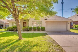 Building Photo - 4439 Hunters Lodge Dr