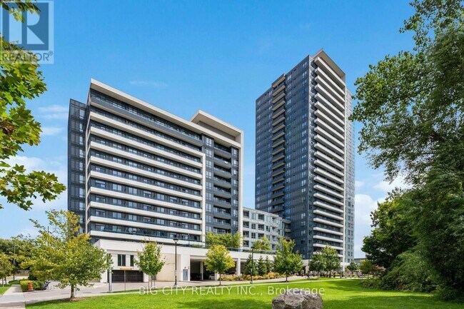 Photo du bâtiment - 7890-7890 Bathurst St