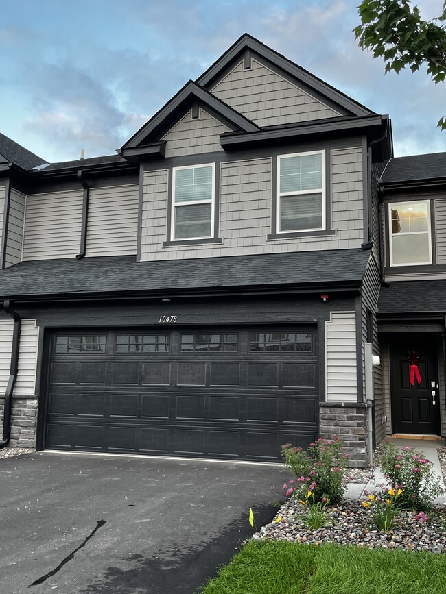 Building Photo - 10478 Harbor Ln N