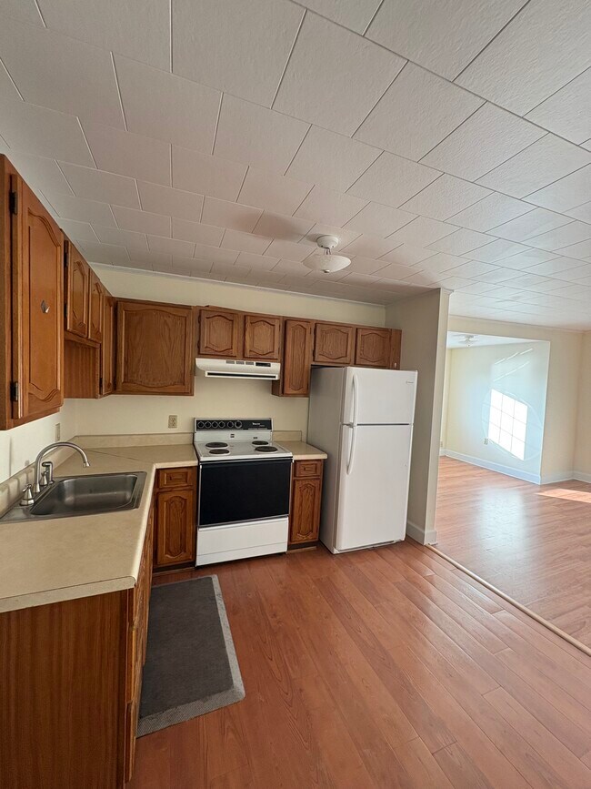 Foto del edificio - 103 US Route 1