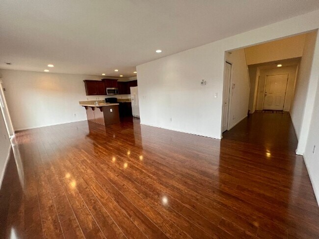 Foto del edificio - Tumwater 3 BD + Office Space - Move-In Special!