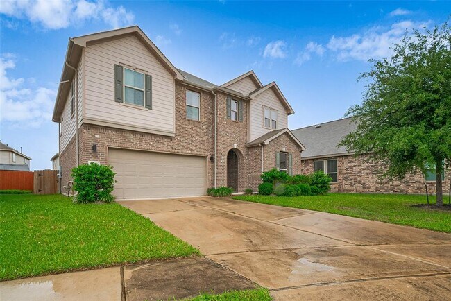Foto del edificio - 5011 Pine Ridge Knoll Ct