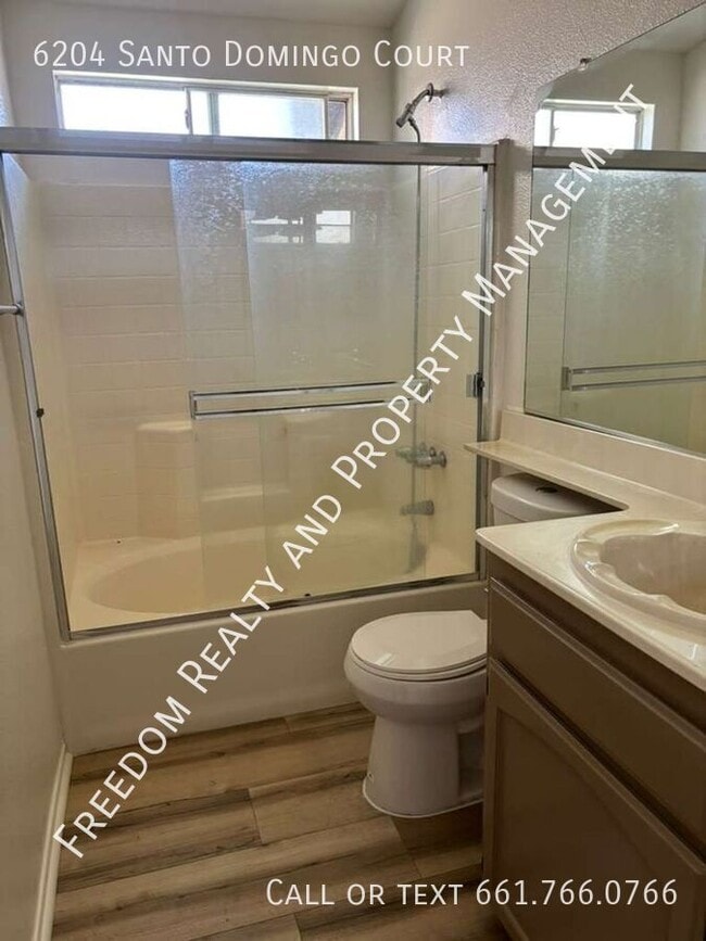 Foto del edificio - 6204 Santo Domingo Ct