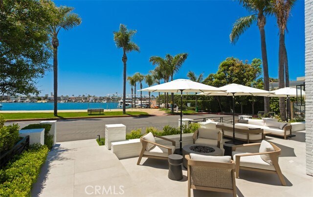 Foto del edificio - 2401 Bayshore Dr