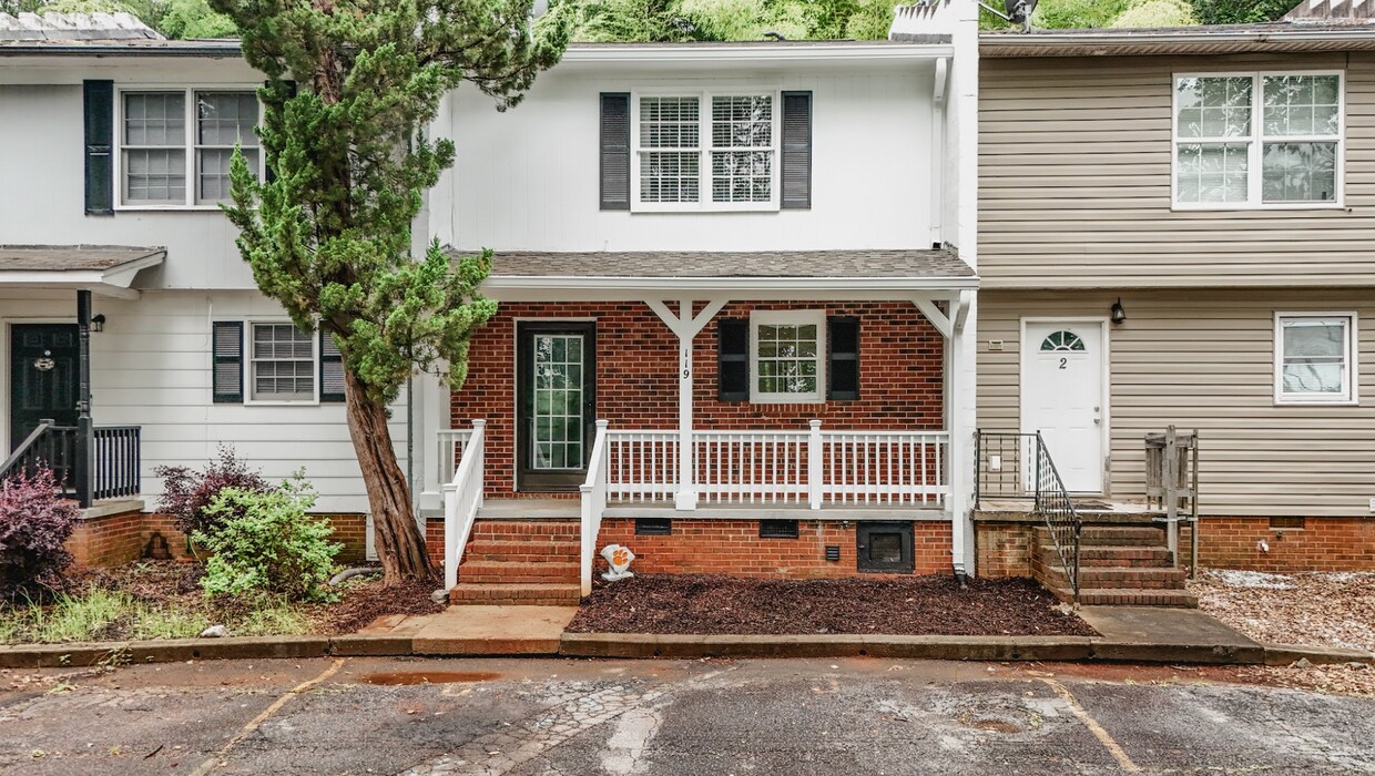 Foto principal - 119-3 Freedom Dr