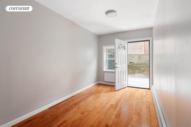 Building Photo - 315 E 163rd St