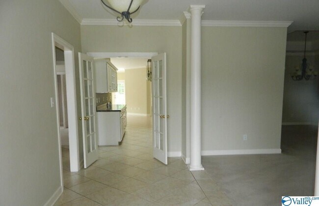 Foto del edificio - 3112 Waterman Dr SE