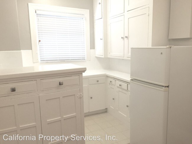 Foto del edificio - 3445 Pierce St