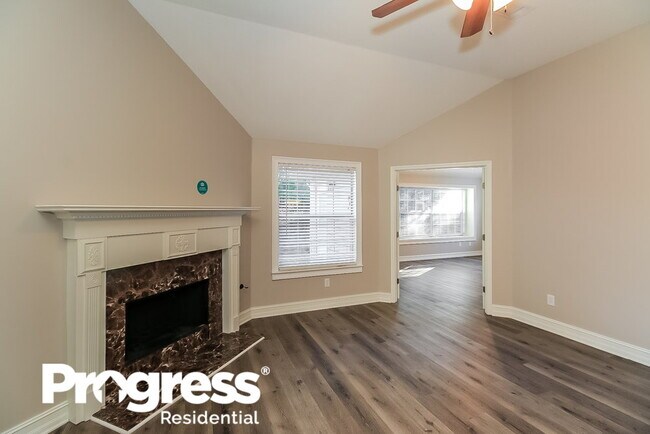 Building Photo - 93 Gleneagles Way