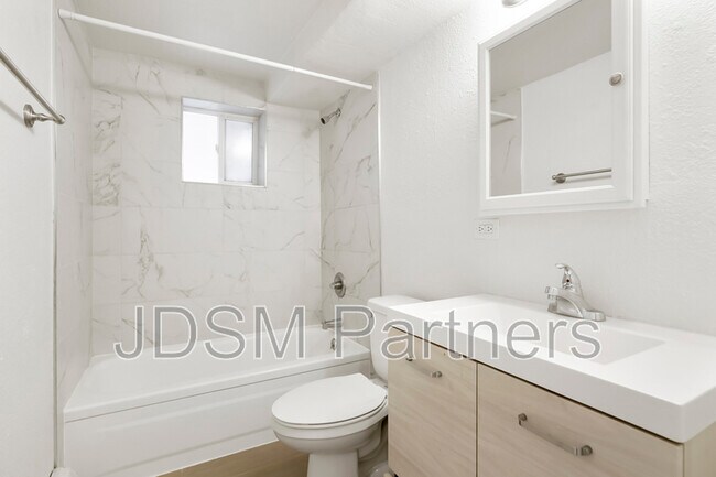 Foto del edificio - 1415 N Pearl St