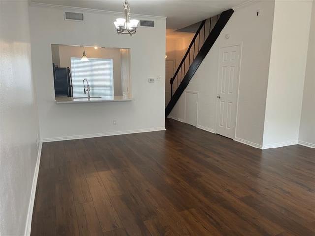 Foto del edificio - 3904 Rawlins St