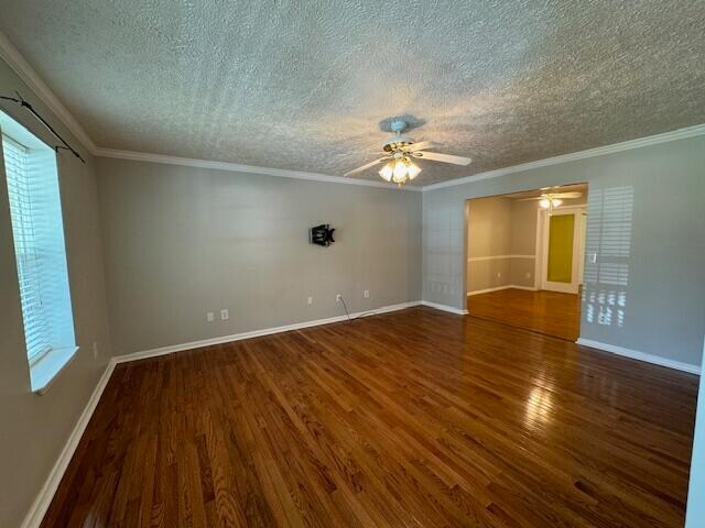 Building Photo - 127 Riviera Rd