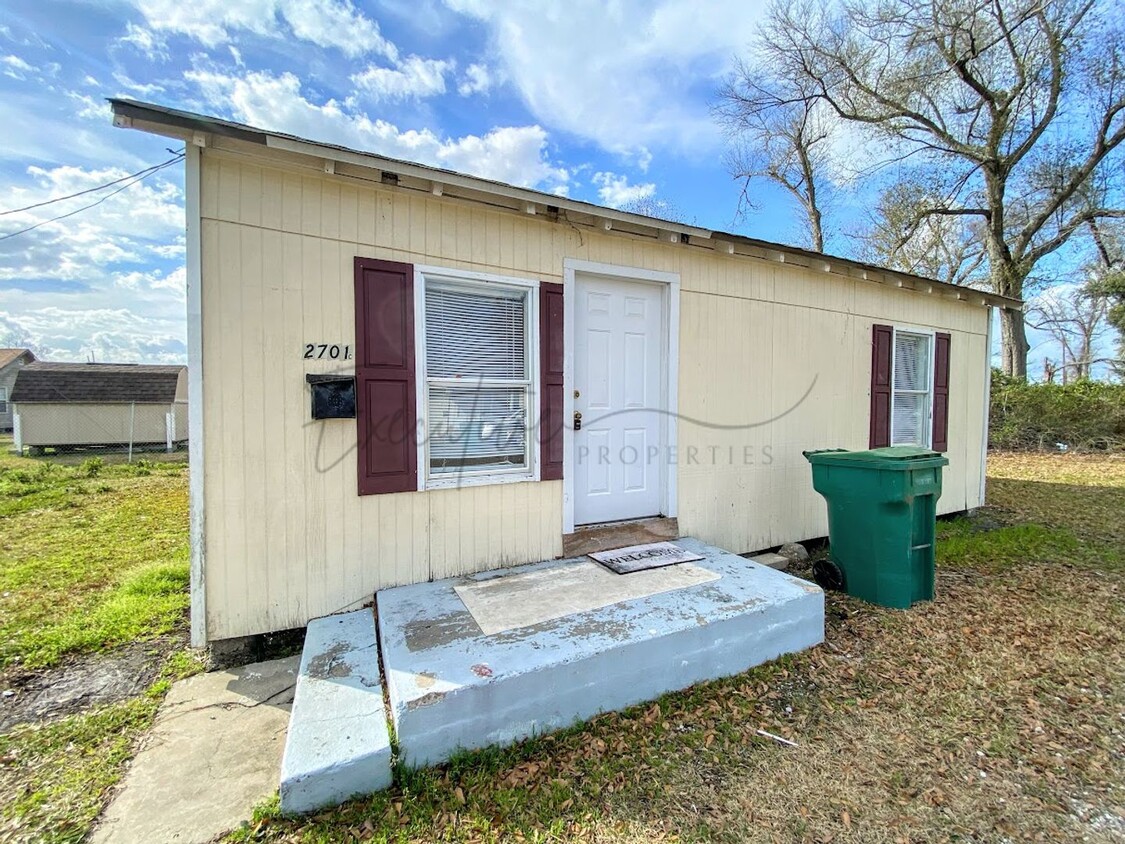 Primary Photo - 2701 Cline St