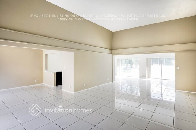 Building Photo - 4903 Banyan Ln