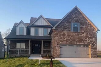 Building Photo - 446 Spiderwort Dr