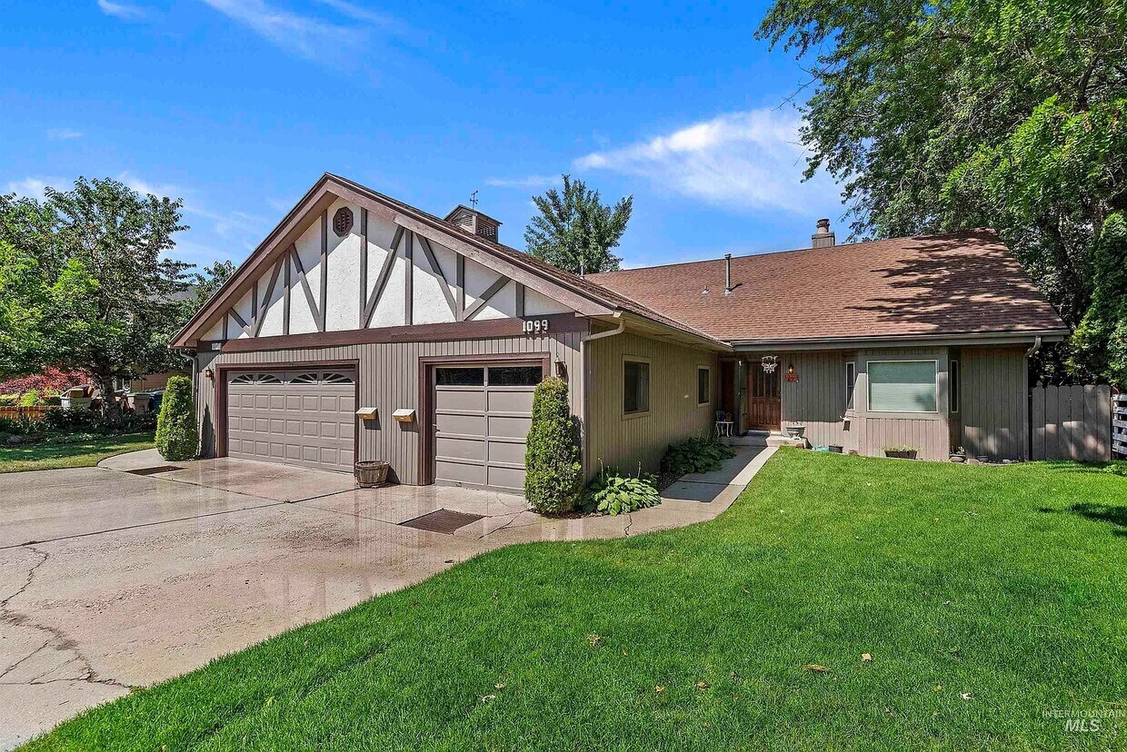 1099 S Phillippi St, Boise, ID 83705 House Rental in Boise, ID