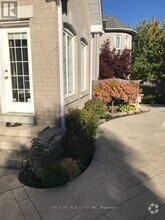 Building Photo - 45 Farnham Dr