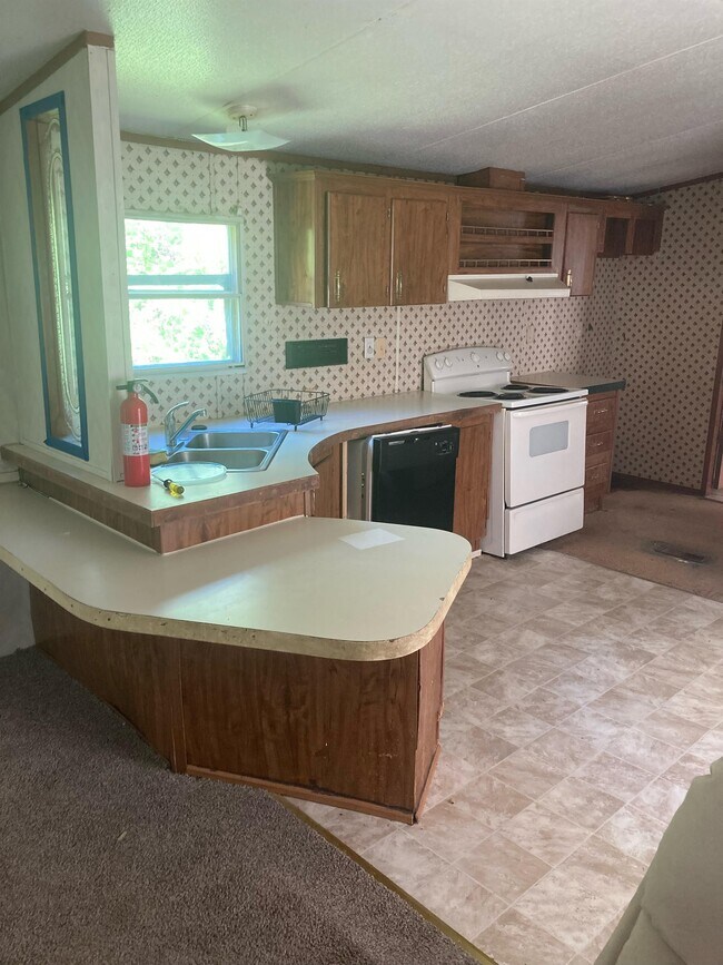 Building Photo - 22 N Becky Ln