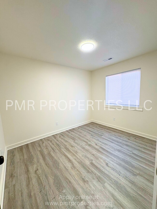 Foto del edificio - 3 Bedrooms/2 Bathroom House