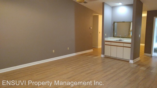 Building Photo - 108 Lakeside Colony Dr
