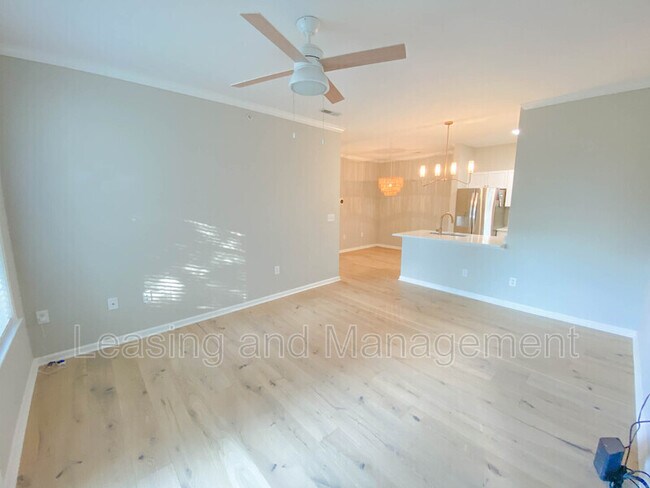 Foto del edificio - 400 Bucksley Ln