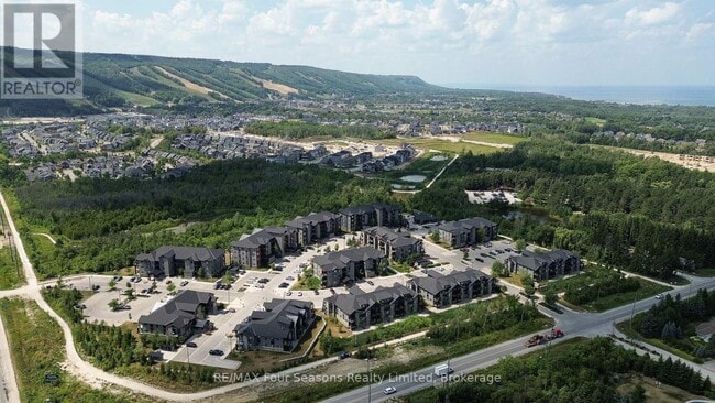 Building Photo - 13-213 Beausoleil Ln
