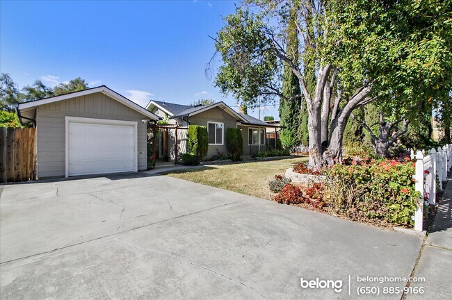 Building Photo - 2983 Edison Dr