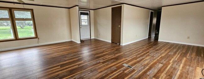 Building Photo - 30 3rd St