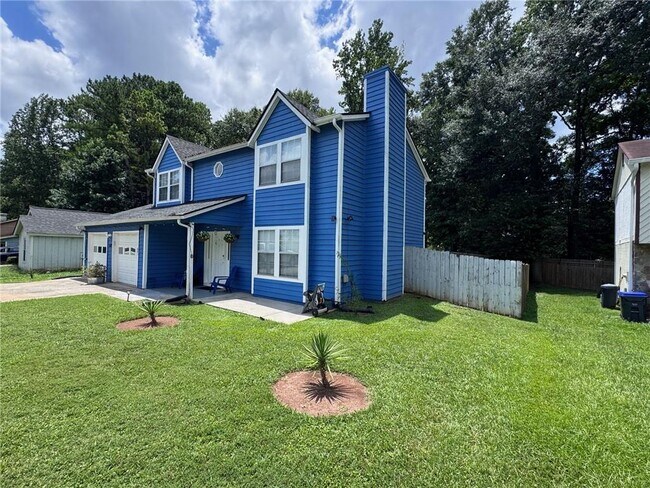 Foto del edificio - 832 Brandlwood Way NW