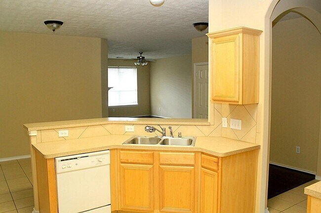 Building Photo - 6314 Bonnie Chase Ln