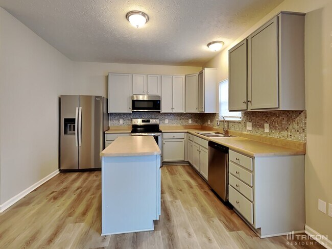 Building Photo - 646 Montezuma Express Drive Greenfield IN