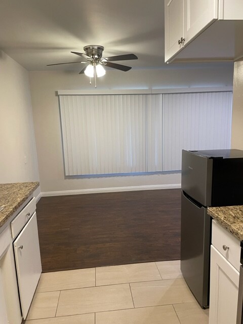Foto del edificio - 3935 Vineland Ave