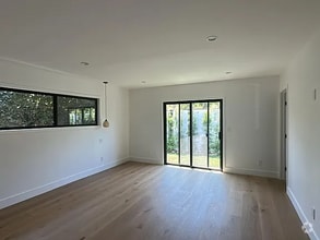 Building Photo - 637 Costa Azul St