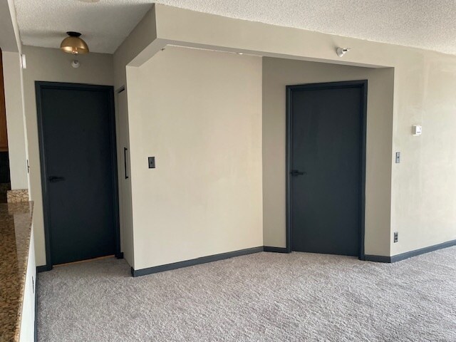 Foto del edificio - 1660 N Prospect Ave