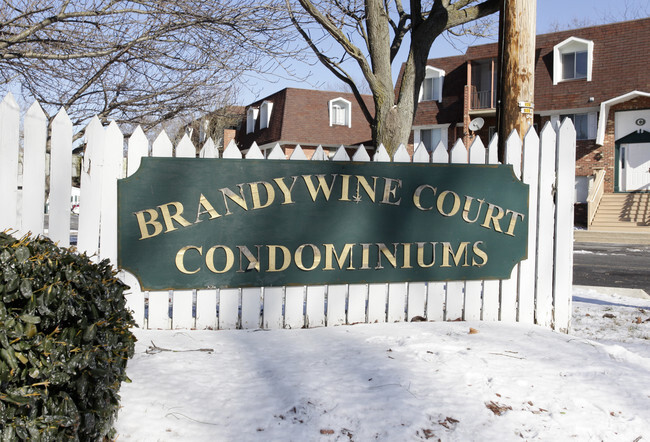 Building Photo - Brandywine Court Condo Apartments