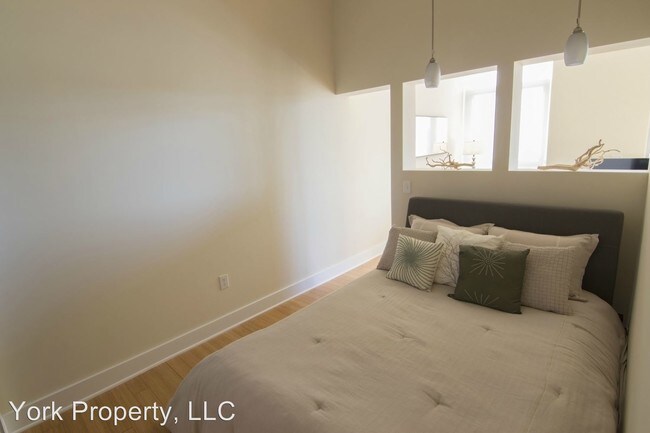 Foto del edificio - 1439 Timberwood Blvd