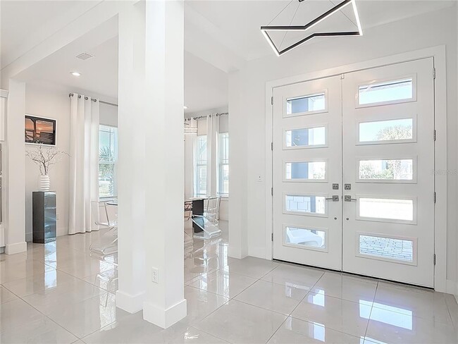 Building Photo - 38 Watchtower Dr