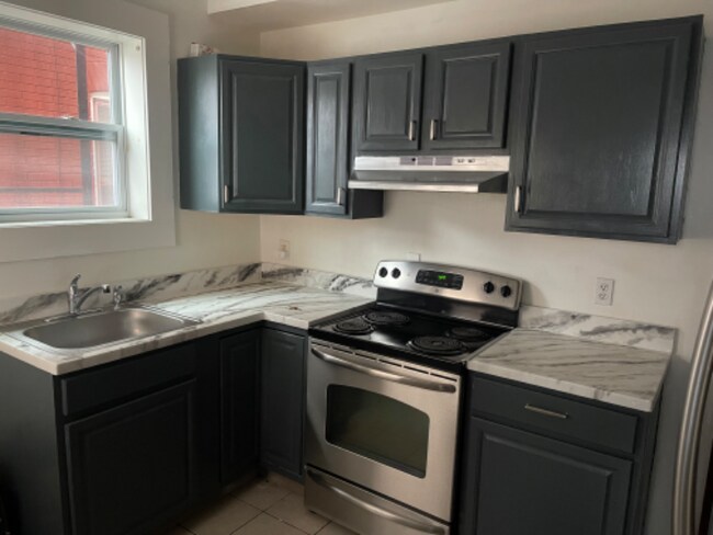 Foto del edificio - 129 N 14th St