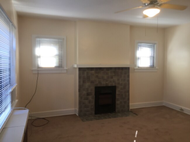 Building Photo - 431 N Home Ave