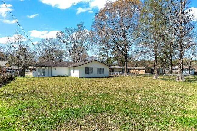 Foto del edificio - 1455 Marilyn Dr