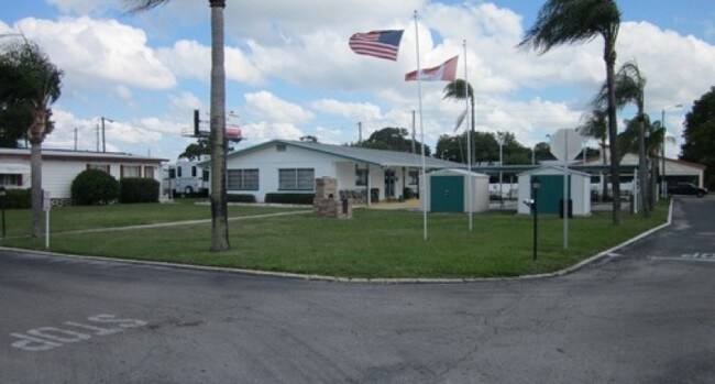 Foto del edificio - Glen Ellen Mobile Home Park