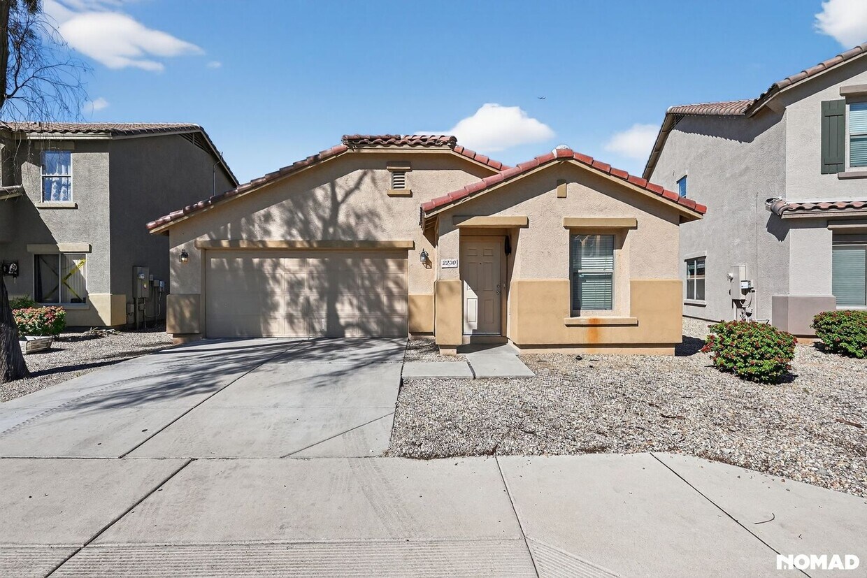 Foto principal - 2230 N 94th Ln