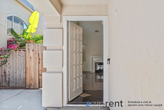 Building Photo - 4 br, 2.5 bath House - 1224 Gingerwood Dri...