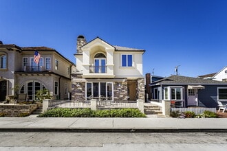 Building Photo - 119 Opal Ave