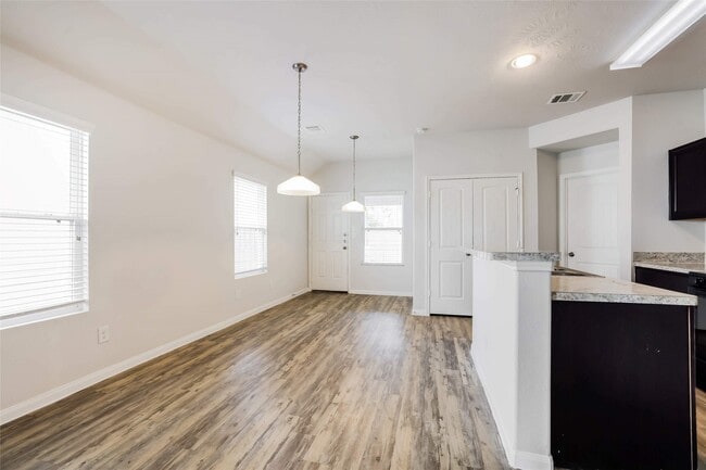 Building Photo - 13222 City Grn Trl