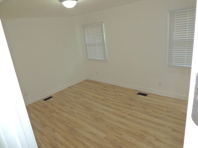 Foto del edificio - 409 Windfield Ct