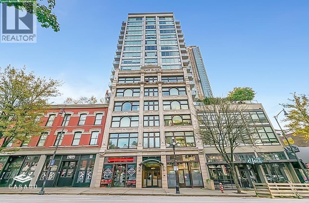 Primary Photo - 668-668 Columbia St