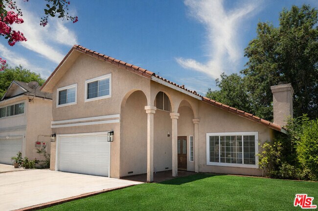 Foto del edificio - 8473 Penfield Ave