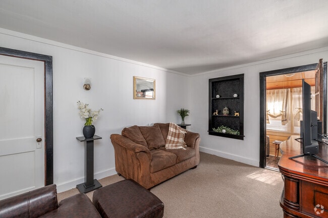 2BR, 1BA - 850SF - Living Room - 113 Clark St
