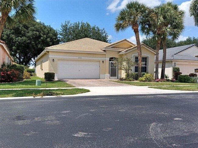 Building Photo - 12752 Coral Lakes Dr